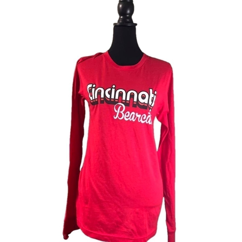Women's Gameday Couture x Social House Cincinnati Bearcats Tee, Size Small